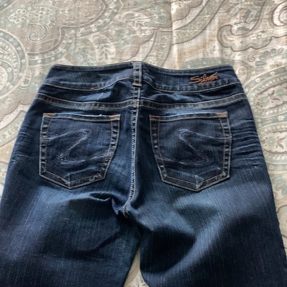 Jeans - Picture 3 of 4